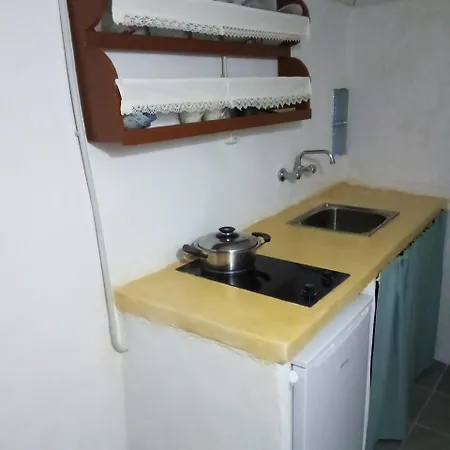 Venduri House * Peran Triovasalos