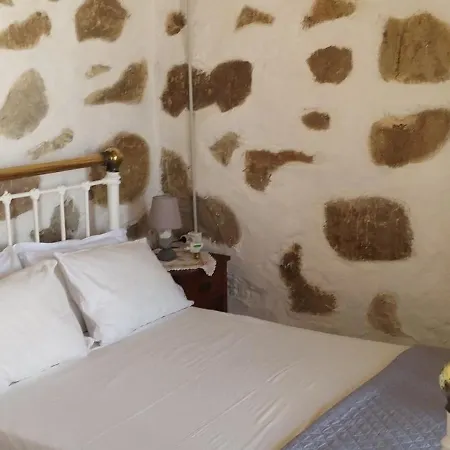 Venduri House Peran Triovasalos