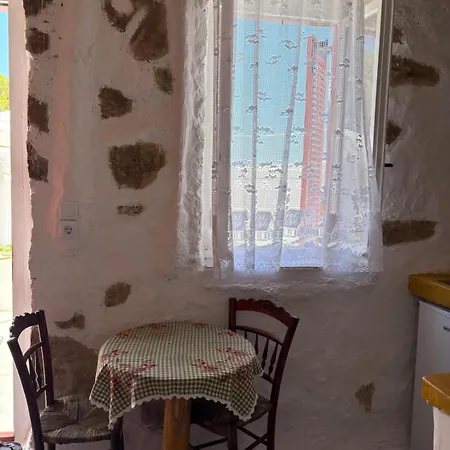 Venduri House